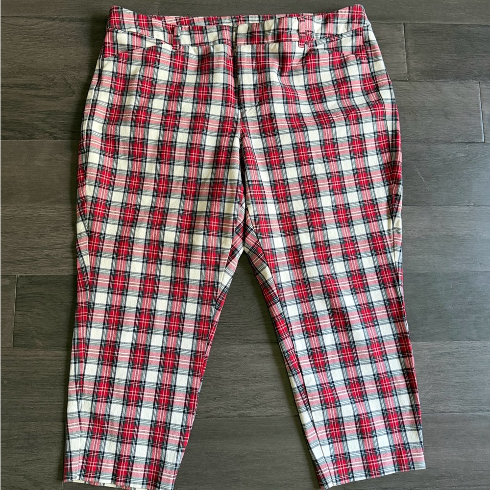 Old Navy Pixie Skinny pants